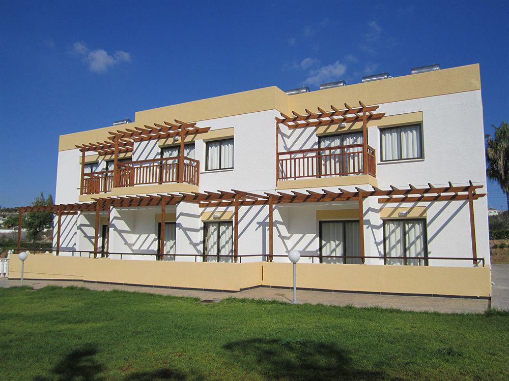 Soho 3* Ajía Nápa
